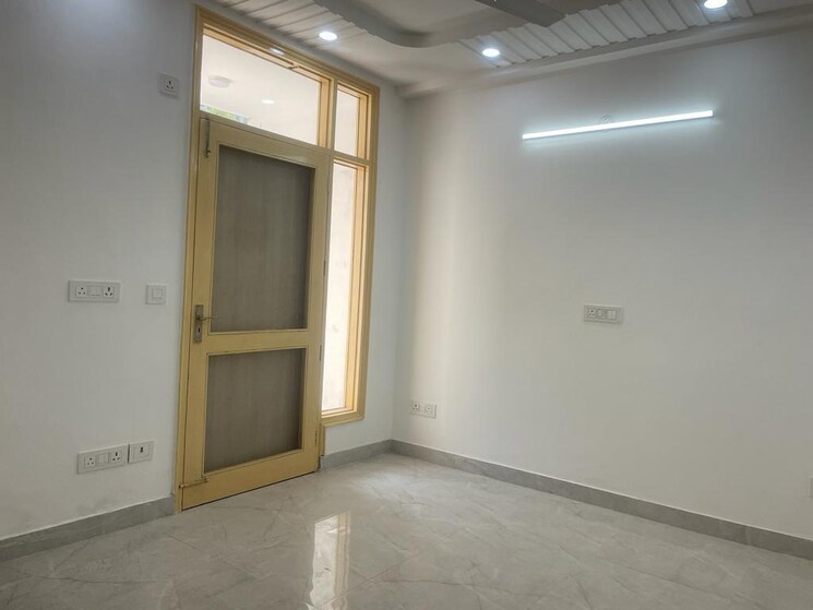 Room, malviya nagar 2.5 Bedroom 900 Sq.Ft. Builder Floor In Malviya Nagar Delhi 6927668