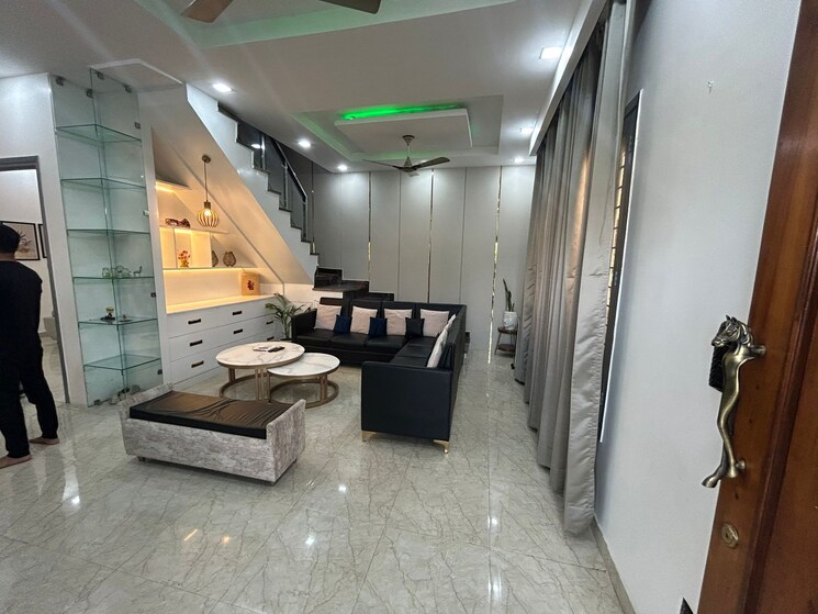 Living Room, sahastradhara road 4 Bedroom 135 Sq.Yd. Villa In Sahastradhara Road Dehradun 6927744