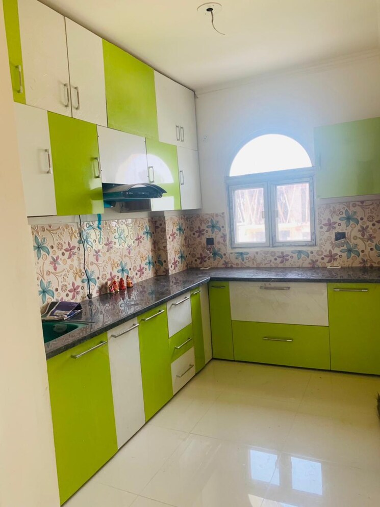 Kitchen, rcb-shiva-greens 3 Bedroom 1660 Sq.Ft. Apartment In Vrindavan Yojna Lucknow 6928715