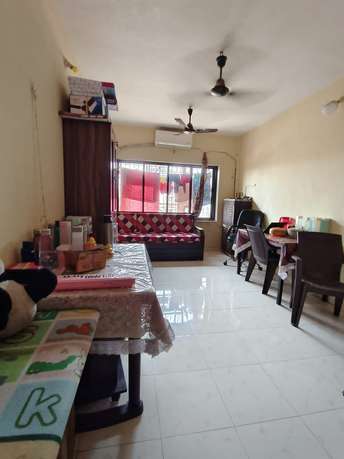 2 BHK Apartment For Resale in Chavandai Complex Kalwa Thane 6931157
