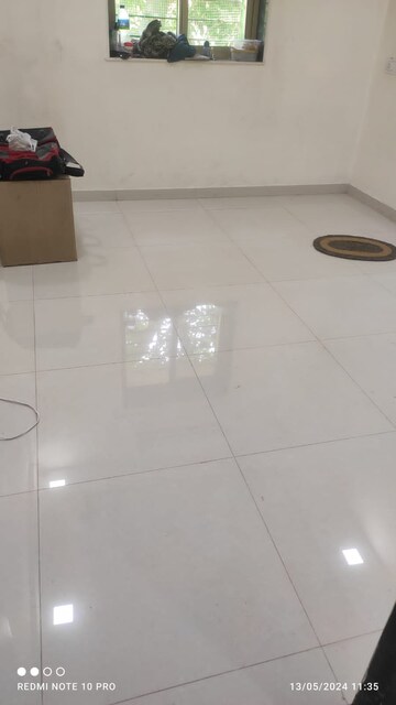 Furnished Amenities in 2 BHK Apartment at Yashodhara CHS, Goregaon East – for Rent