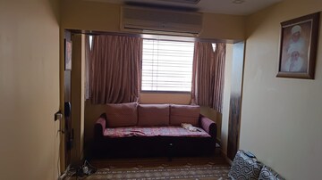 1 BHK Apartment For Resale in Baitul Aman CHS Nagpada Nagpada Mumbai  6935921