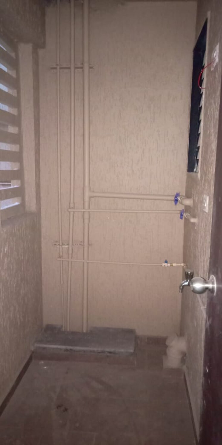 Bathroom, mukta-residency 2 Bedroom 564 Sq.Ft. Apartment In Shilphata Thane 6936635