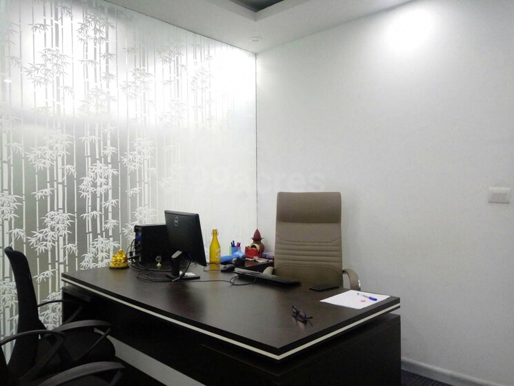 Team Area, universal-trade-tower Commercial Office Space 1000 Sq.Ft. In Sector 49 Gurgaon 6941336