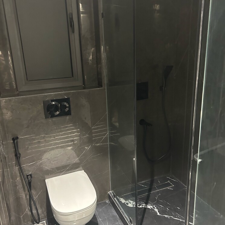 Bathroom, shanti niketan 4 Bedroom 2500 Sq.Ft. Builder Floor In Shanti Niketan Delhi 6943419