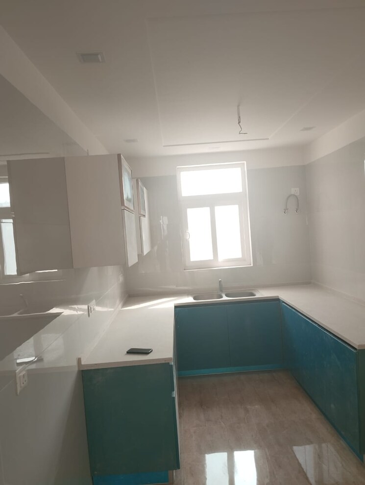 Master Bedroom, puri-kohinoor 3 Bedroom 150 Sq.Yd. Builder Floor In Sector 89 Faridabad 6946569