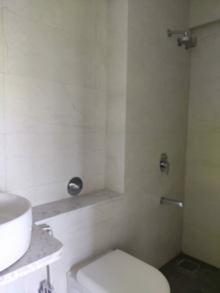 Bathroom, sugee-atharva 1 Bedroom 395 Sq.Ft. Apartment In Prabhadevi Mumbai 6950725