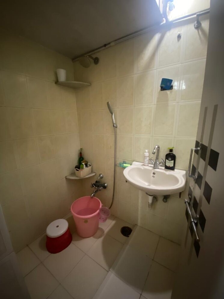 Bathroom, shree-keshriya-saffron-hillscapes 3 Bedroom 1550 Sq.Ft. Villa In Wanwadi Pune 6950742