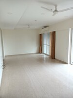 3.5 BHK + Servant Room 1600 Sq.Ft. Apartment in Supreme Amadore