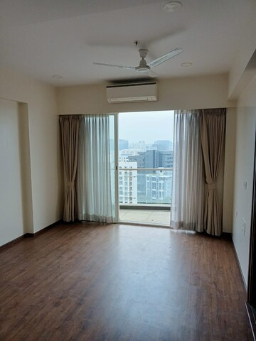 Room in 3.5 BHK Apartment at Supreme Amadore, Baner – for Sale