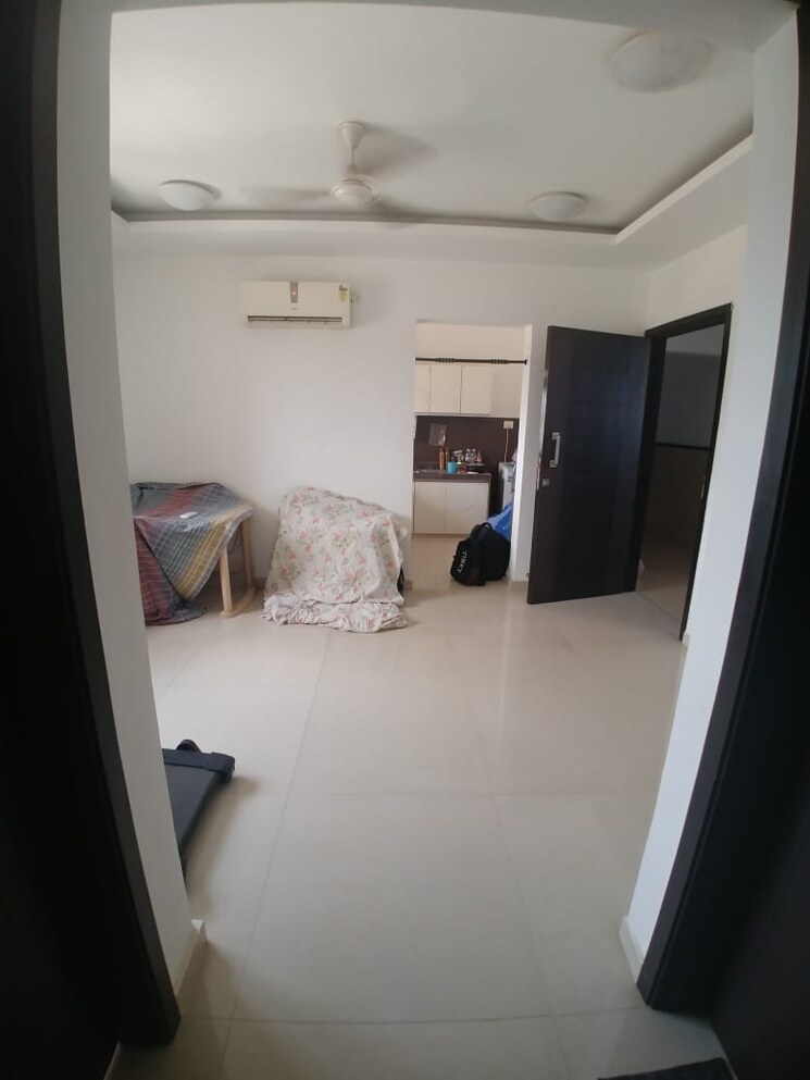 Bathroom, lalani-grandeur 1 Bedroom 406 Sq.Ft. Apartment In Goregaon East Mumbai 6952123