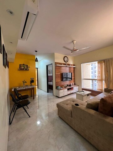 2 BHK Apartment For Resale in Lodha Amara Kolshet Road Thane  6953860