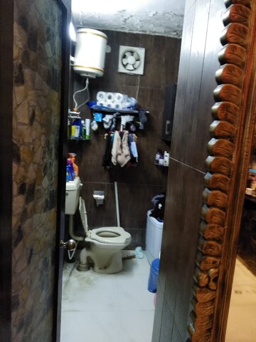 Bathroom in Studio Builder Floor at Lajpat Nagar – for Rent