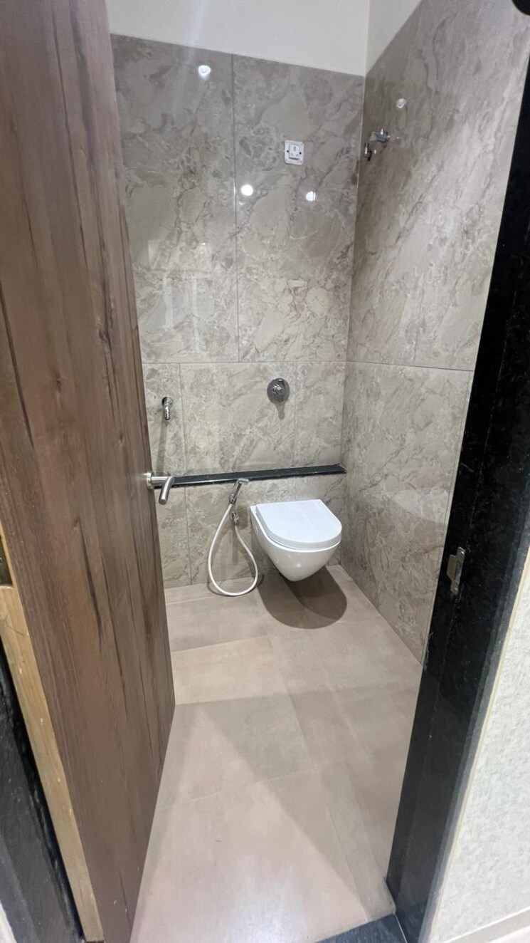 Bathroom, swaminarayan-city 1 Bedroom 403 Sq.Ft. Apartment In Dombivli East Thane 6955580