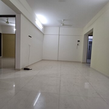 Room in 3 BHK Apartment at Naupada – for Sale