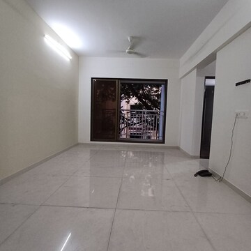 Room in 3 BHK Apartment at Naupada – for Sale