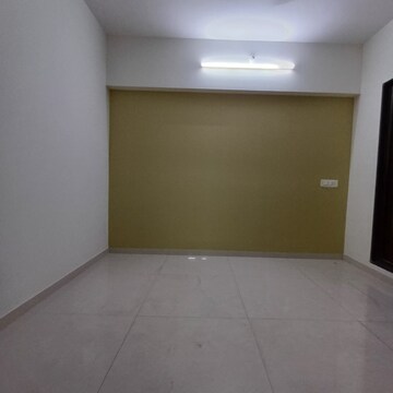 Room in 3 BHK Apartment at Naupada – for Sale