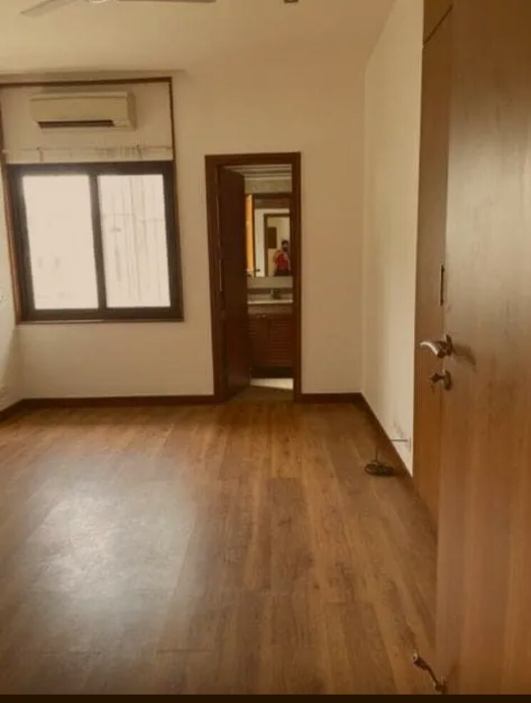 Room, malviya nagar 3.5 Bedroom 250 Sq.Yd. Builder Floor In Malviya Nagar Delhi 6957816