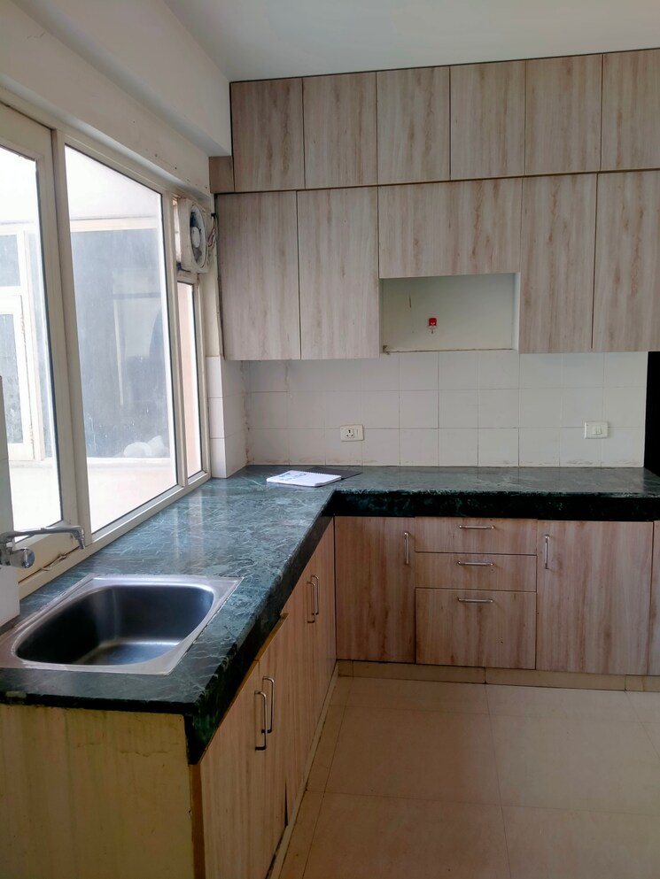 Kitchen, rof-aalayas 2 Bedroom 550 Sq.Ft. Apartment In Sector 102 Gurgaon 6957828