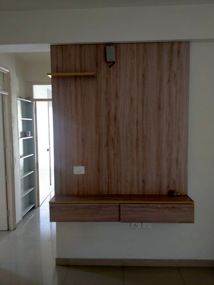 Room, rof-aalayas 2 Bedroom 550 Sq.Ft. Apartment In Sector 102 Gurgaon 6957828