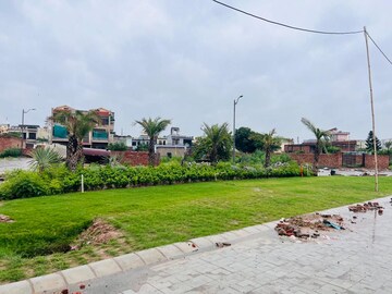  Plot For Sale in Dwarka Mor