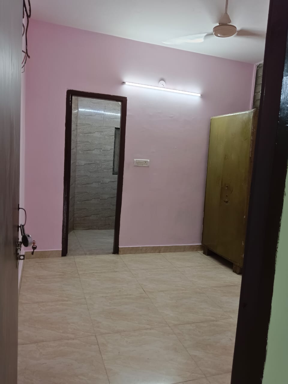 1 BHK Builder Floor For Rent in Lajpat Nagar Delhi  6959740