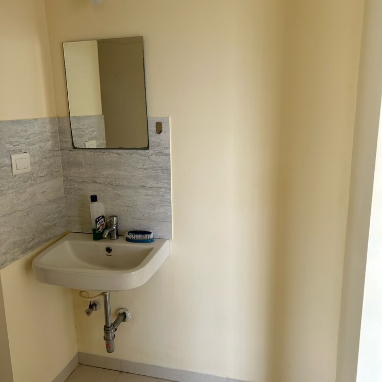 Bathroom, vilas-javdekar-yashwin-anand 2 Bedroom 900 Sq.Ft. Apartment In Mahalunge Pune 6959801