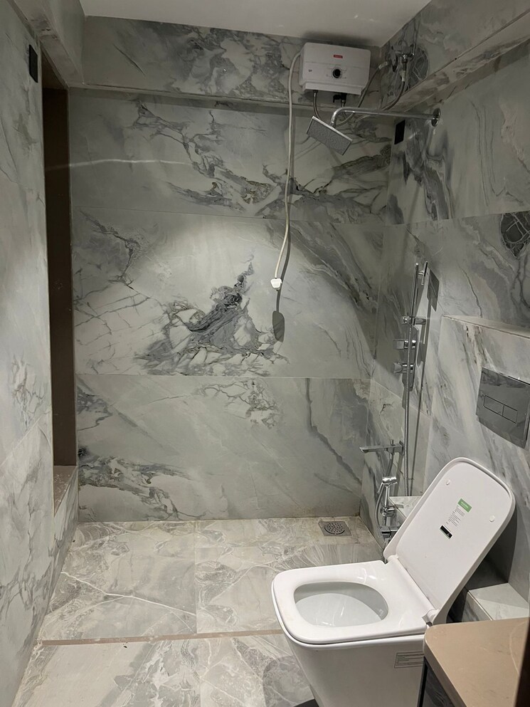 Attached Bathroom, kabra-primera 3 Bedroom 1725 Sq.Ft. Apartment In Juhu Mumbai 6959935