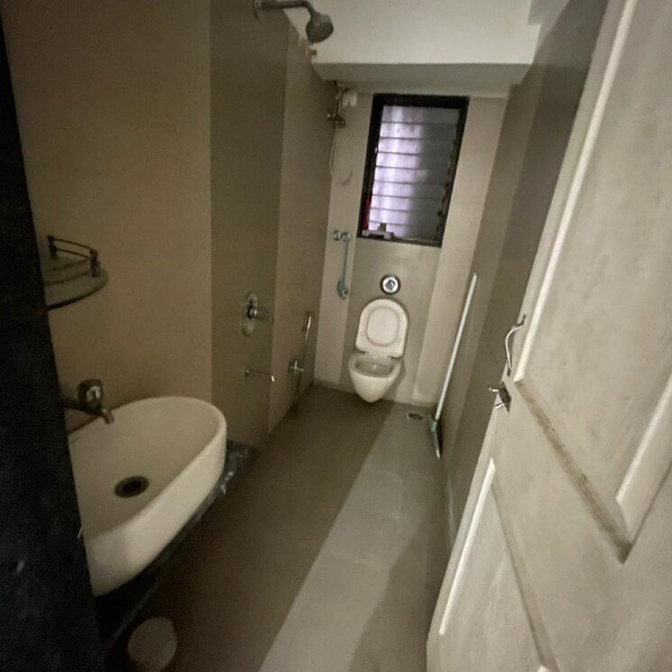 Bathroom, vrindavan-chs-borivali 2 Bedroom 941 Sq.Ft. Apartment In Devi Pada Mumbai 6960069