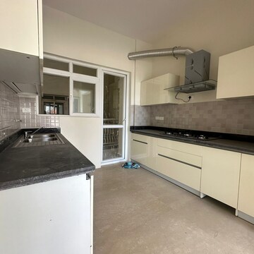 Kitchen in 4 BHK Apartment at BPTP Mansions Park Prime, Sector 66 – for Rent