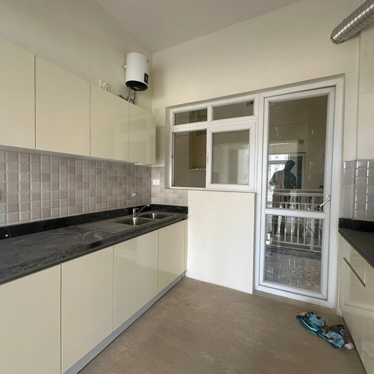 Kitchen, bptp-mansions-park-prime 4 Bedroom 2764 Sq.Ft. Apartment In Sector 66 Gurgaon 6963460