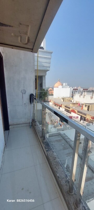 2 BHK Builder Floor For Sale in Chattarpur
