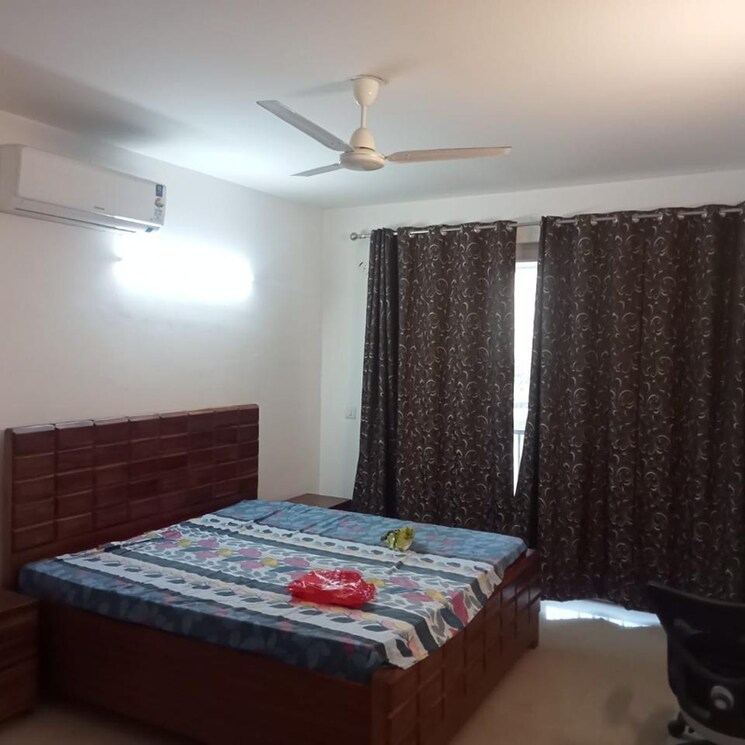 Bedroom, emaar-emerald-floors-premier 4 Bedroom 1975 Sq.Ft. Apartment In Sector 65 Gurgaon 6966604