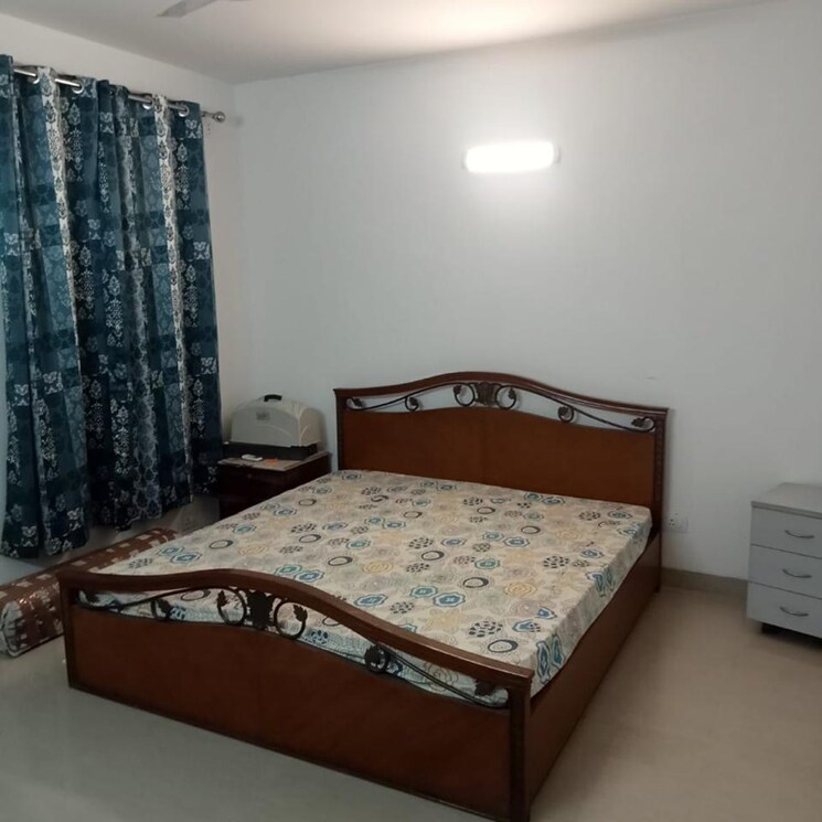 Bedroom, emaar-emerald-floors-premier 4 Bedroom 1975 Sq.Ft. Apartment In Sector 65 Gurgaon 6966604