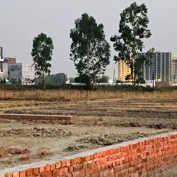  Plot For Sale in Sultanpur Road
