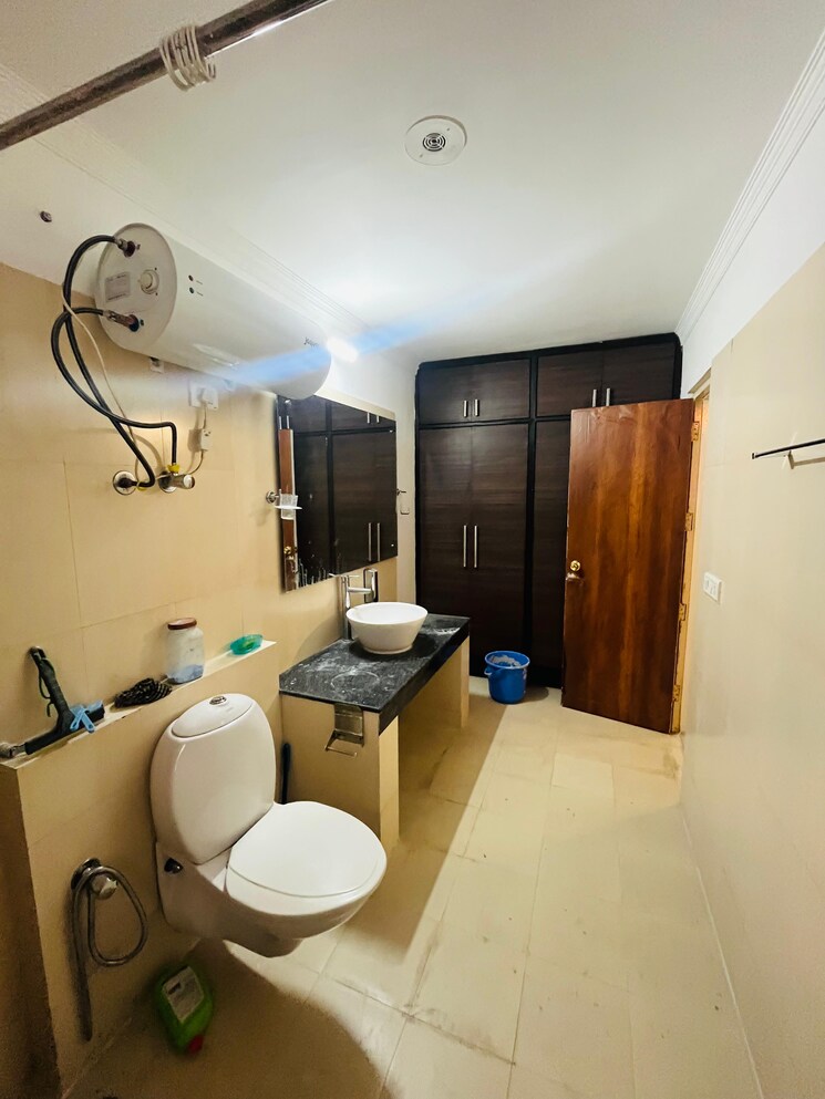 Master Bedroom, maya-garden-city 3 Bedroom 1852 Sq.Ft. Apartment In Lohgarh Zirakpur 6968495