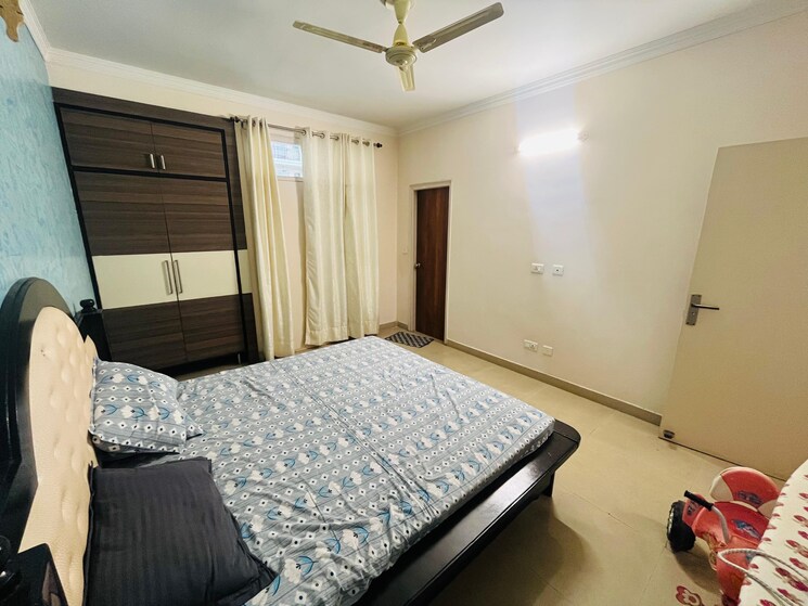 Bedroom, maya-garden-city 3 Bedroom 1852 Sq.Ft. Apartment In Lohgarh Zirakpur 6968495