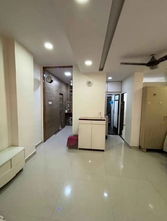 2 BHK Apartment For Resale in Nancy Complex CHS Borivali East Mumbai  6969192