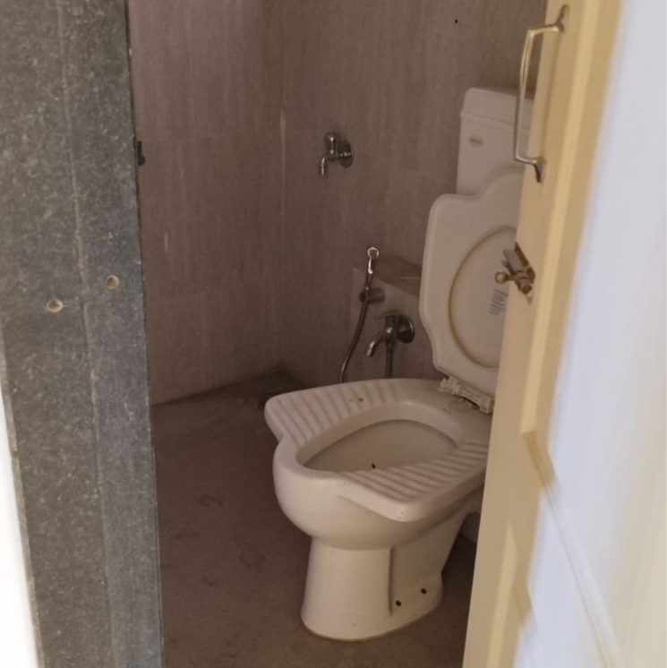 Bathroom, hubtown-greenwoods 3 Bedroom 754 Sq.Ft. Apartment In Vartak Nagar Thane 6969268