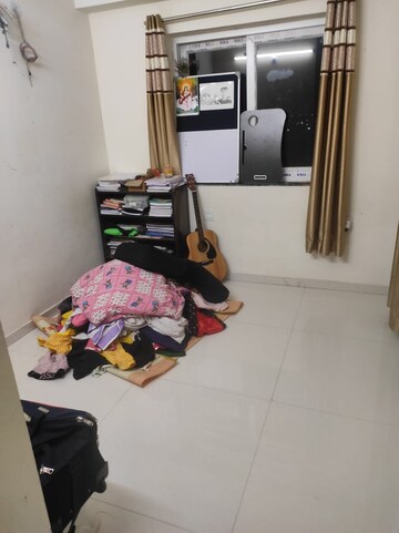 Room in 2.5 BHK Apartment at Anantpura – for Rent