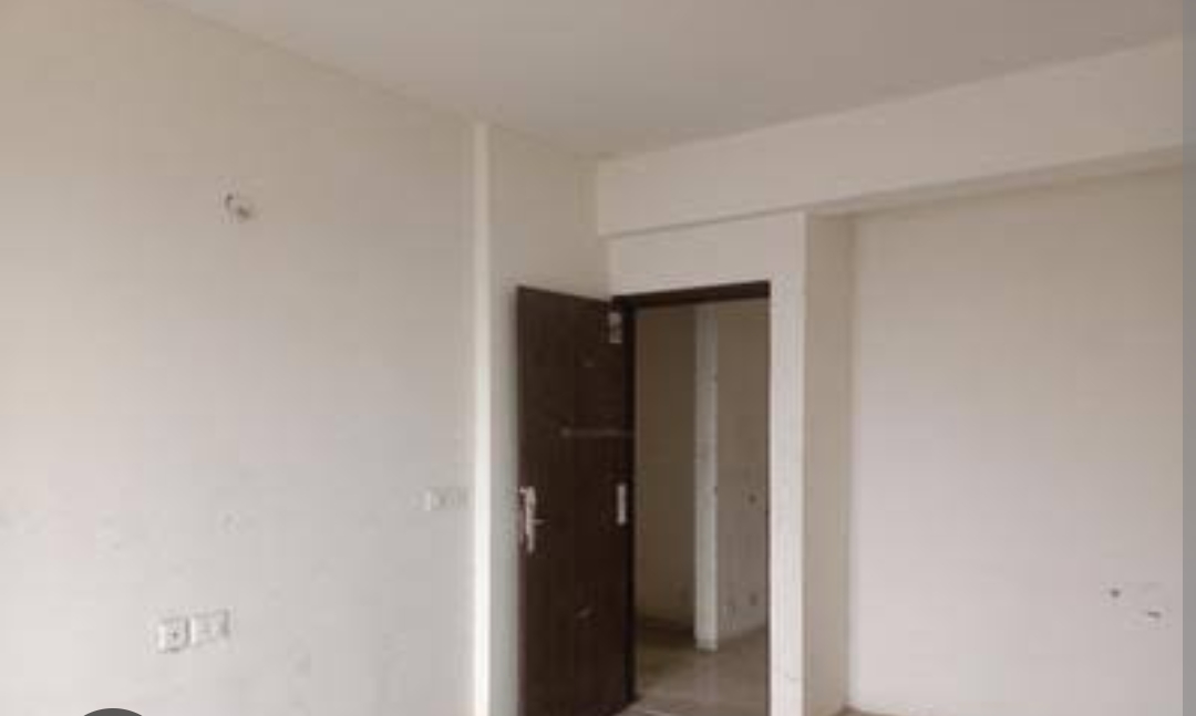 2 BHK Apartment For Resale in BPTP Discovery Park Sector 80 Faridabad  6971511