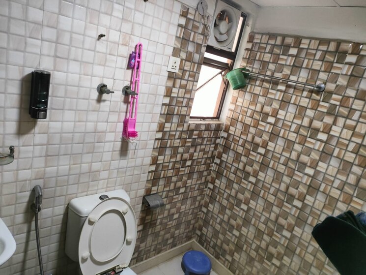 Bathroom, sg-grand 2 Bedroom 1000 Sq.Ft. Apartment In Raj Nagar Extension Ghaziabad 6975321