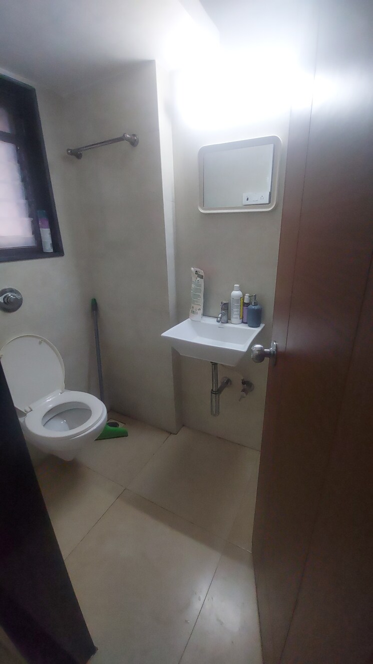 Attached Bathroom, modispaces-oyster 3 Bedroom 831 Sq.Ft. Apartment In Malad West Mumbai 6975337