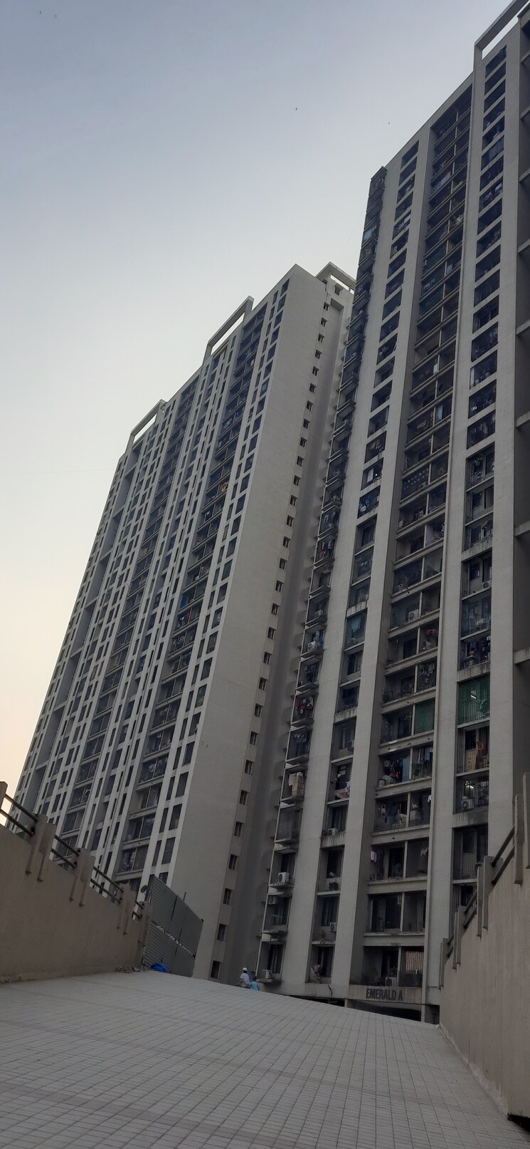 Exterior View, dosti-planet-north-phase-2-dosti-jade 2 Bedroom 634 Sq.Ft. Apartment In Shilphata Thane 6975330