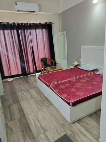 1 BHK Apartment For Rent in Paramount Golfforeste Gn Sector Zeta I Greater Noida 6976493