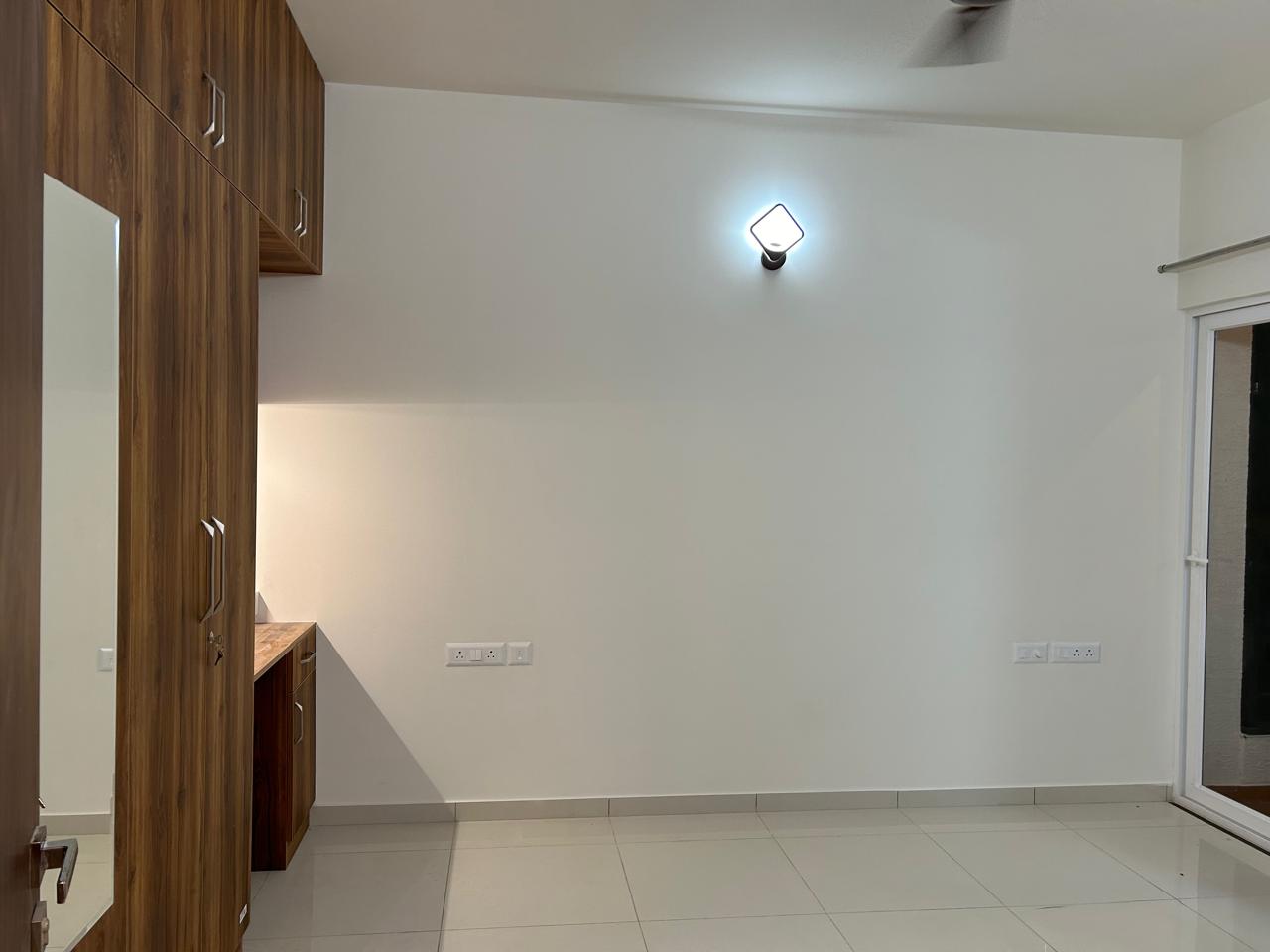 2 BHK Apartment For Rent in Vajram Newtown Thanisandra Main Road Bangalore  6977536