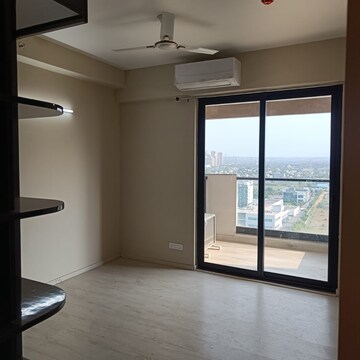 2 BHK Apartment For Rent in M3M Skywalk, Sector 74