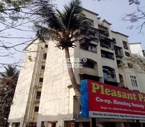 3 BHK Apartment For Rent in Royal Pleasant Park CHS Malad West Mumbai  6977841