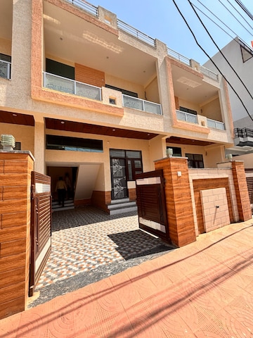 4 BHK Villa For Sale in Kalwar Road