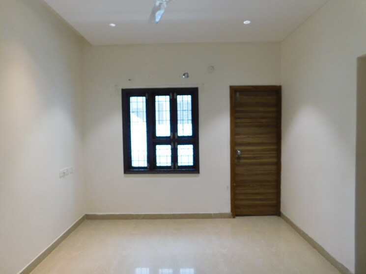 Room, banjara hills 3 Bedroom 2400 Sq.Ft. Apartment In Banjara Hills Hyderabad 6984111